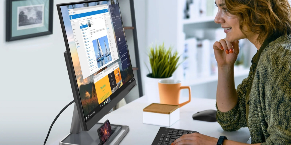 гаснет экран монитора Lenovo